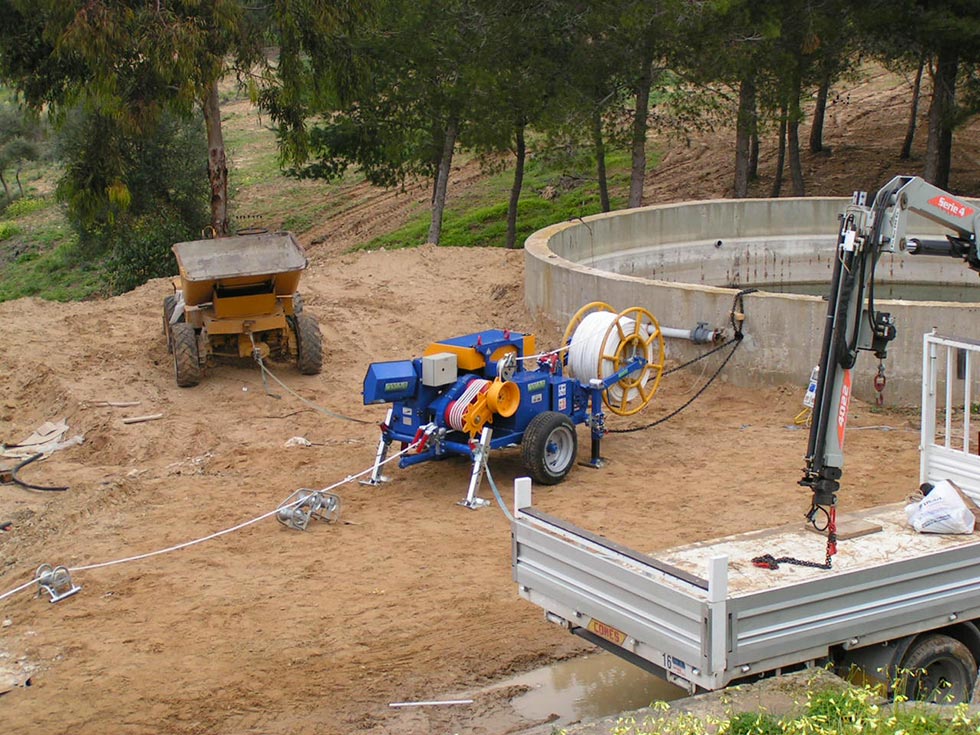 Fornitura in opera di una linea elettrica
