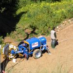 Attrezzature da lavoro per l'installazione di una linea elettrica